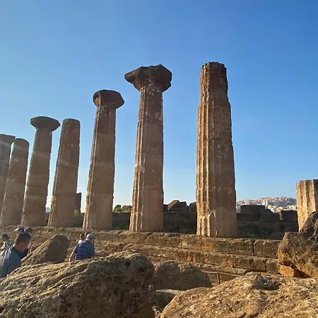 Lia * Porto Empedocle