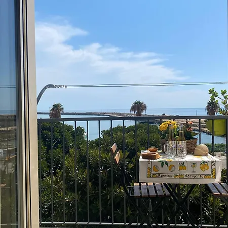 Lia * Porto Empedocle